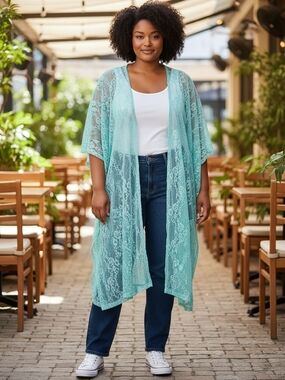 Andre By Unit Light Aqua Lace Kimono